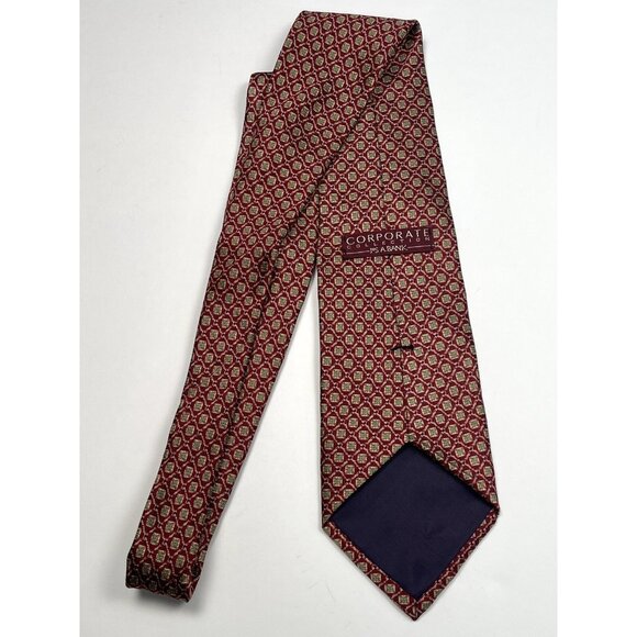 Corporate Collection JOS. A BANK Mens 100% Silk Maroon Geometric NECKTIE Tie EUC - Picture 2 of 3